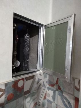 Люк под покраску Премиум Лайт для установки в стену Люк под покраску Премиум Лайт для установки в стену