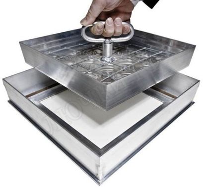 Напольный люк Премиум 54 мм 400*800, 1 створка Напольный люк Премиум 54 мм 400*800, 1 створка